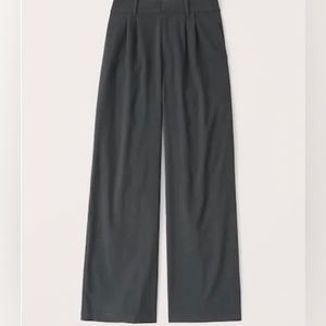 Abercrombie & Fitch High-Waisted Tailored Pants